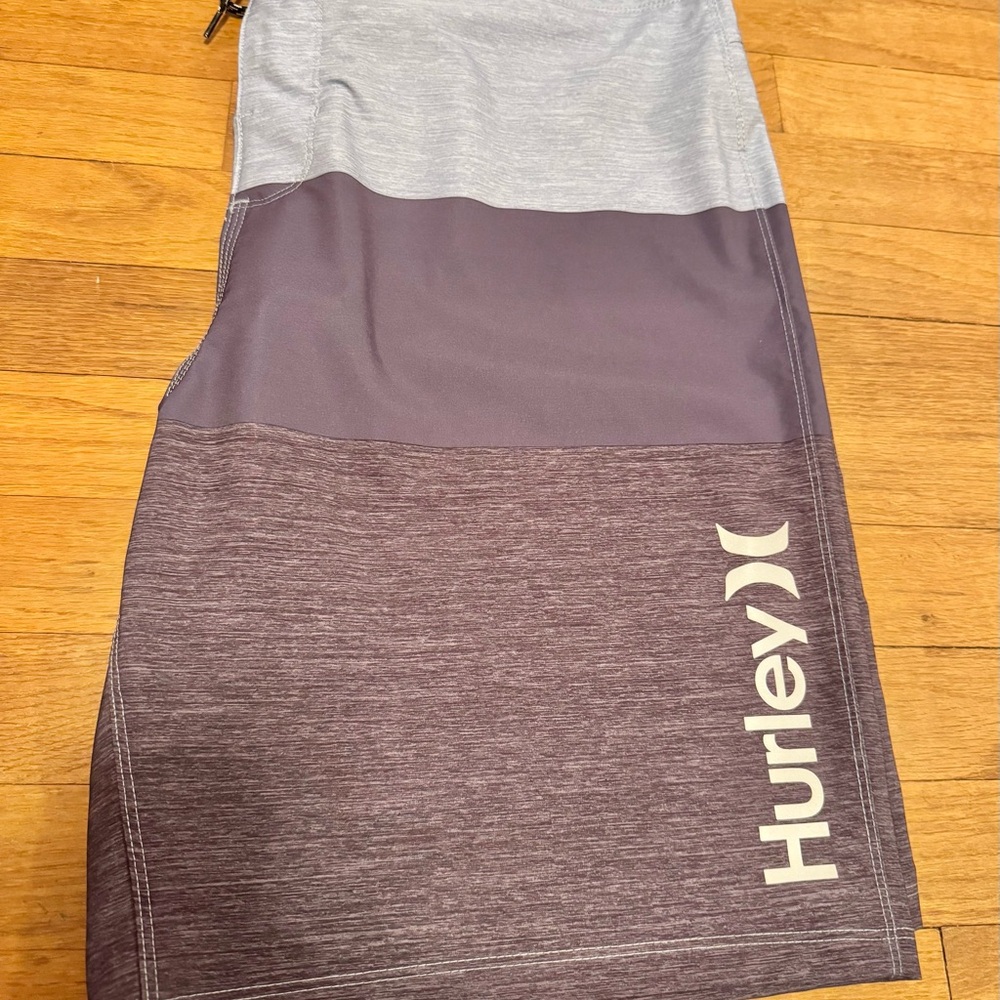 Hurley Board Shorts - Picture 5 of 6
